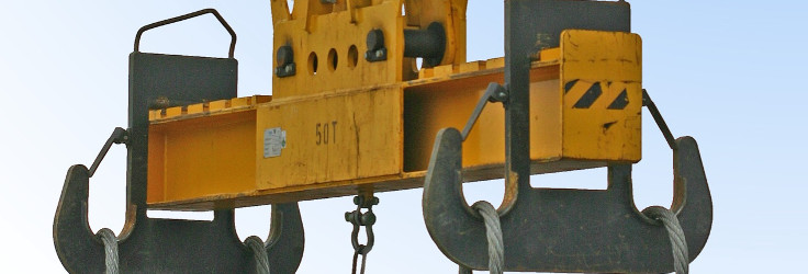 Machinery-lift-and-crane